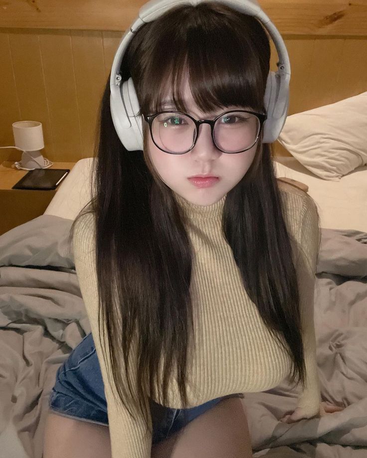 ngasih memek perawan buat sahabatku Hotel  $  bahan viral ==2026~